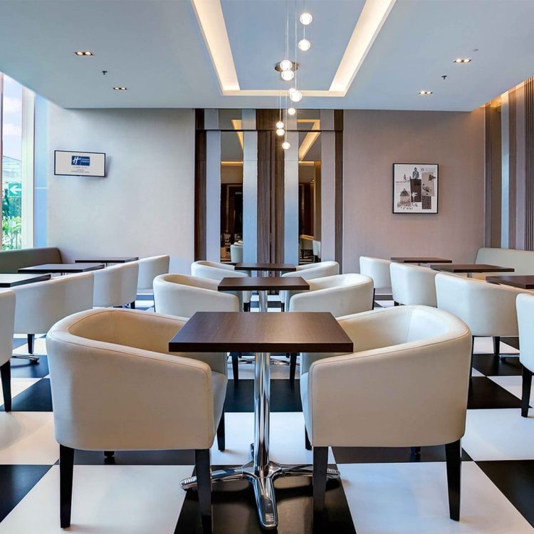 Serunya Weekend di HIEX Jakarta International  Expo