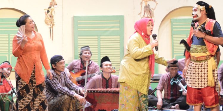 Battle Budaya Kabaret Komedi Punokawan