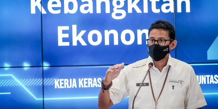 Menparekraf: Kebijakan Bebas Karantina dan VOA Berdampak Kenaikan Wisman