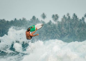Diperkirakan Ratusan Peselancar Dunia Ramaikan World Surfing League Krui Pro di Pesisir Barat Lampung