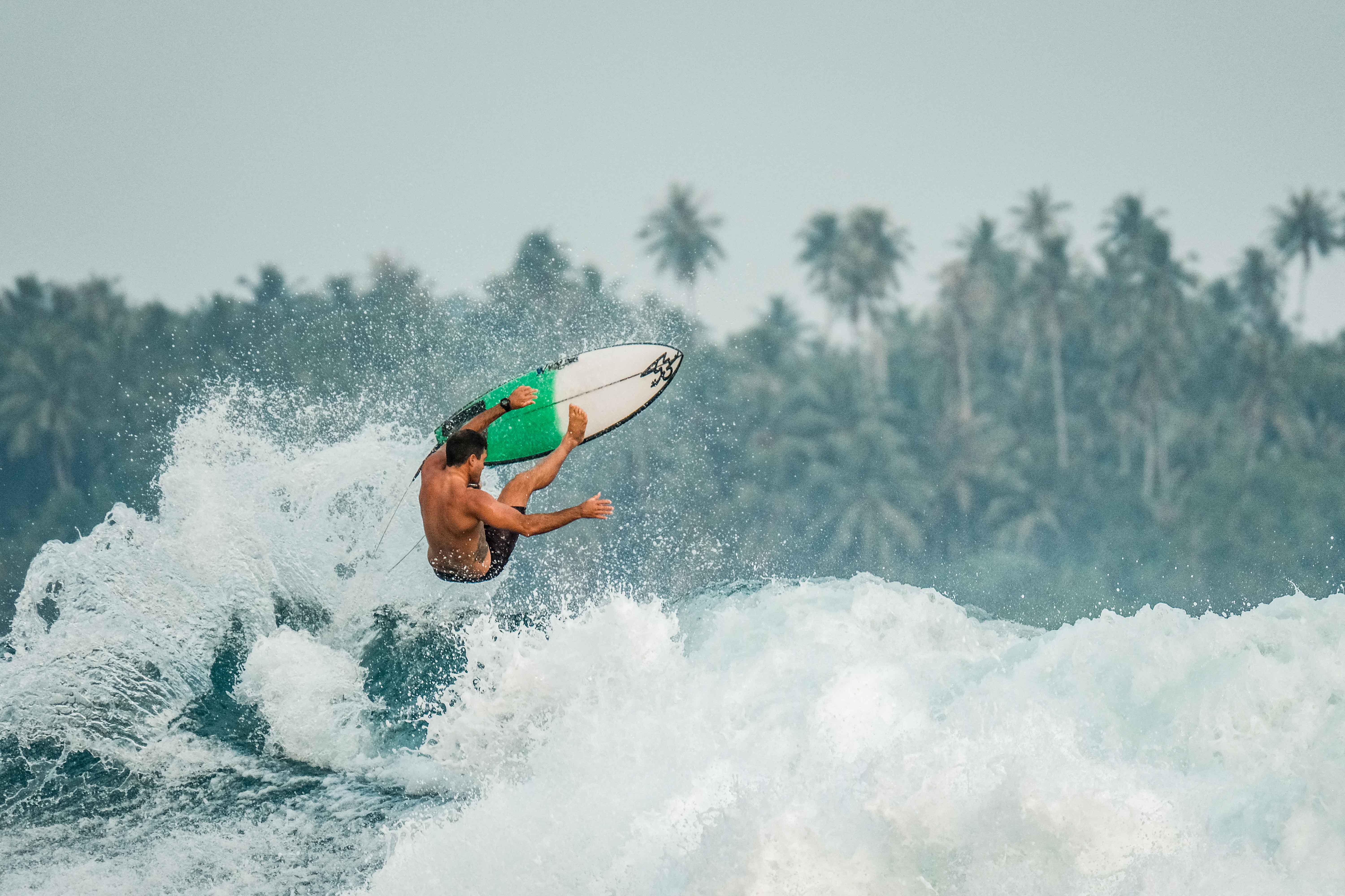 Diperkirakan Ratusan Peselancar Dunia Ramaikan World Surfing League Krui Pro di Pesisir Barat Lampung