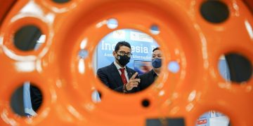 Menparekraf Dorong Industri Otomotif Indonesia Bersaing Di Pasar Internasional