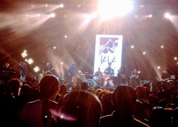 Diiringi Gerimis, RAN Ciptakan Nuansa Penuh Cinta di Java Jazz Festival