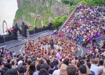 Yuk Libur Lebaran ke Kawasan Wisata Uluwatu Bali