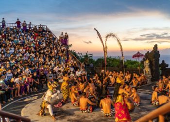 Yuk Libur Lebaran ke Kawasan Wisata Uluwatu Bali