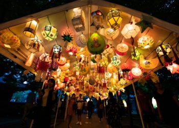 Gemerlap Cahaya Festival Lentera Lotus 2022 di Korsel 