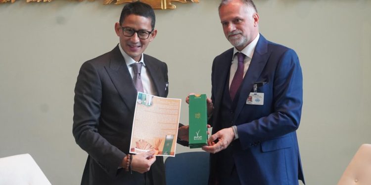 Sedotan Purun Salah Satu Wujud Konkret Konservasi Pariwisata Berkelanjutan