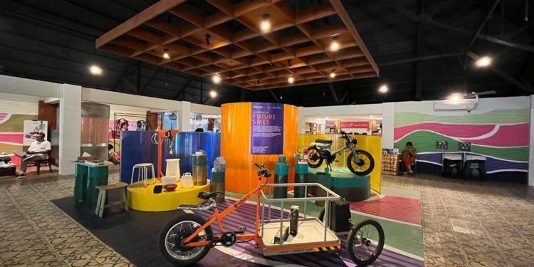 Road to Presidensi G20, Kemenparekraf Dukung Telkomsel Pasar Nusa Dua