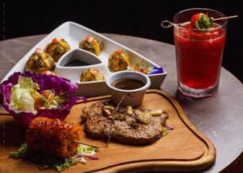 Notus  Dine & Sky Bar Padukan Lezatnya Bersantap Sembari Melihat Jakarta dari Ketinggian