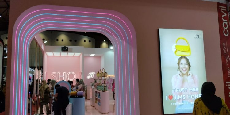 Hunting Tas Cantik dari Jims Honey