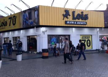 Promo Fantastis dari Lois, All Item!