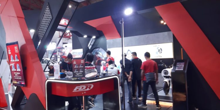 FDR Tire, Ban Motor Andalan Indonesia Ada di Jakarta Fair