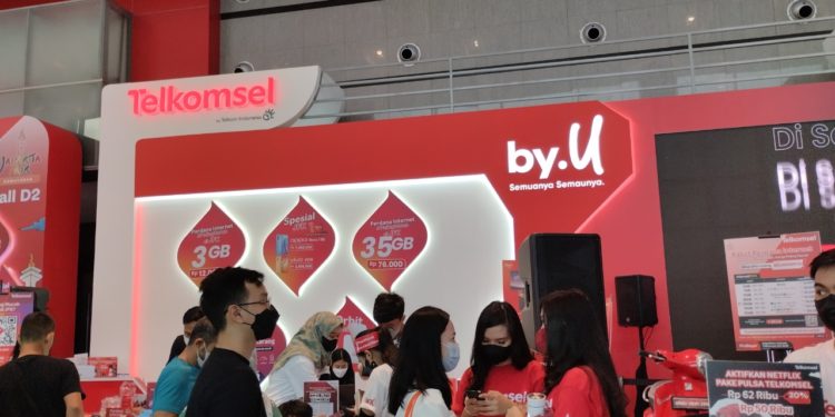 Telkomsel Bagi-Bagi Vespa Gratis!