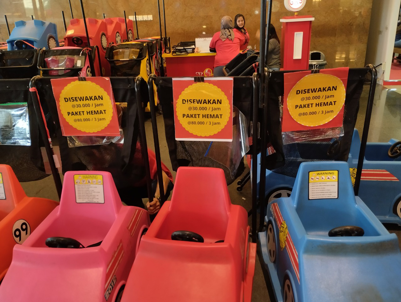Happy Cars, Solusi Nyaman ke Jakarta Fair bersama Buah Hati