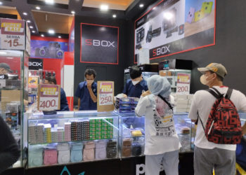 Borong Aksesoris Kamera di Jakarta Fair