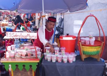 Jajan Es Selendang Mayang, Seger Abis!