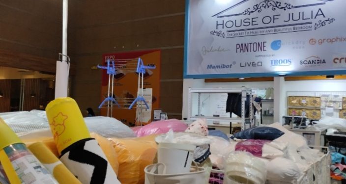 House of Julia, Rumahnya Barang-Barang Rumah