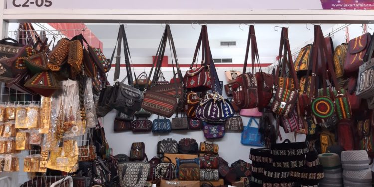 Yuk! Belanja Berbagai Souvenir Khas Banda Aceh Hanya di Jakarta Fair