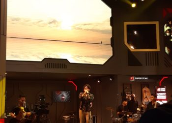 Juicy Luicy Obati Patah Hati Penonton di Superlive