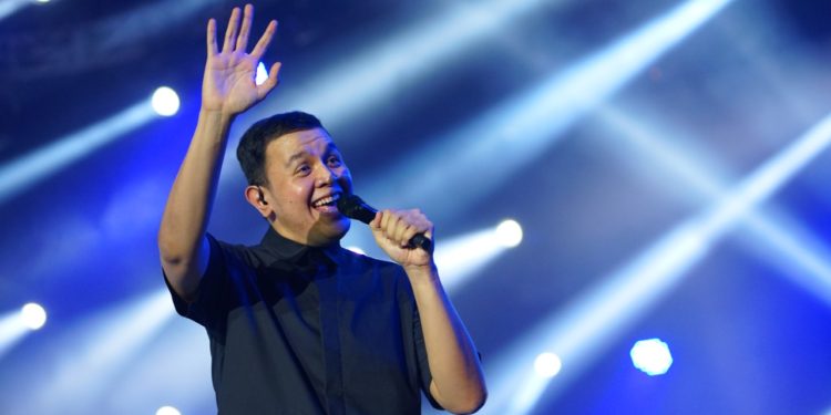 Tulus Bawa ‘Romantisme’ di Jakarta Fair