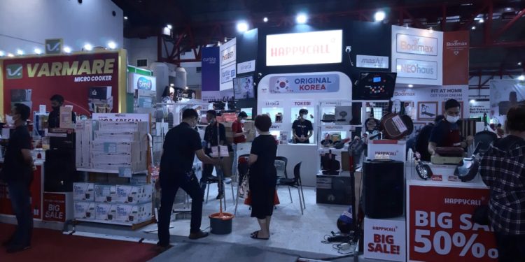 Keren! Happy Call Kasih Promo Tukar Tambah Panci dengan Double Pan!