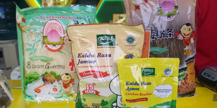 Totole Diburu Penggemar Jamur!