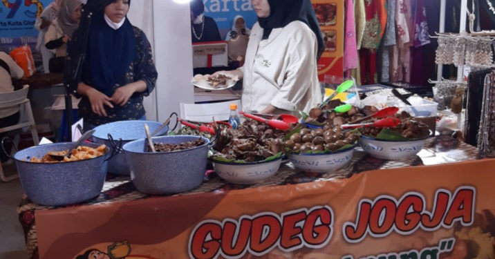 Nikmatnya Santap Gudeg Khas Jogja di Jakarta Fair