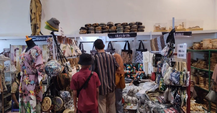 Vifas Batik Bag-Bagi Tas Cantik!