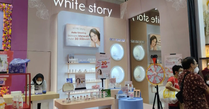 Ada Flash Sale di White Story!