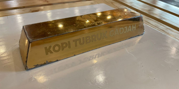 Anda Ditantang Kopi Tubruk Gajah! Ambil Emas Batangan 5Kg