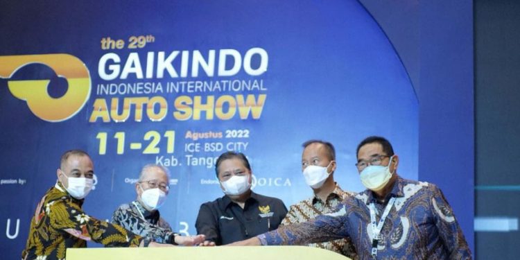 Pameran GIIAS 2022, Erlangga Hartarto: Industri Otomotif Indonesia Cerah