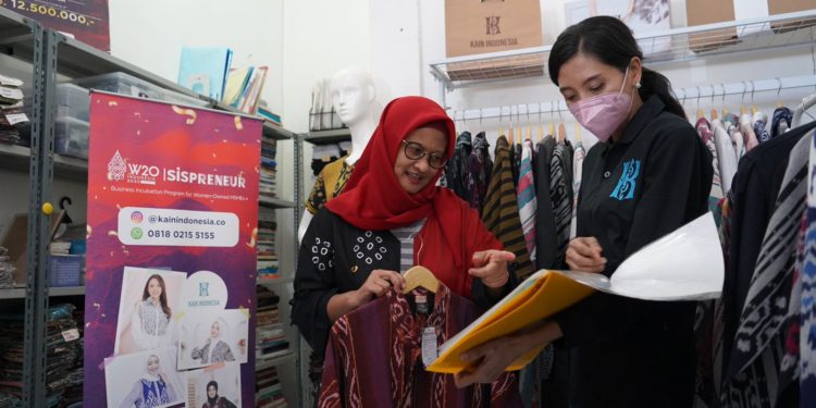 Dukung Pemberdayaan Perempuan, XL Axiata Dorong Percepatan Digitalisasi UMKM