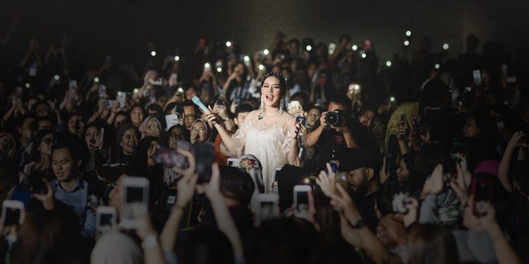 Tertunda Dua Tahun, Konser Tunggal Raisa Dihelat Februari 2023