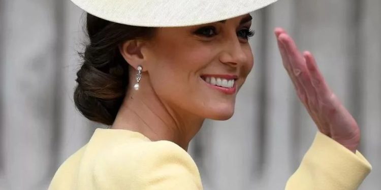 Ratu Elizabeth II Meninggal Dunia, Kate Middleton Sandang Gelar Putri Diana