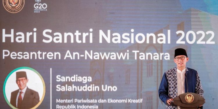 Wujudkan Santri Go Digital, Menparekraf: Perkuat Program Santri Digitalpreneur