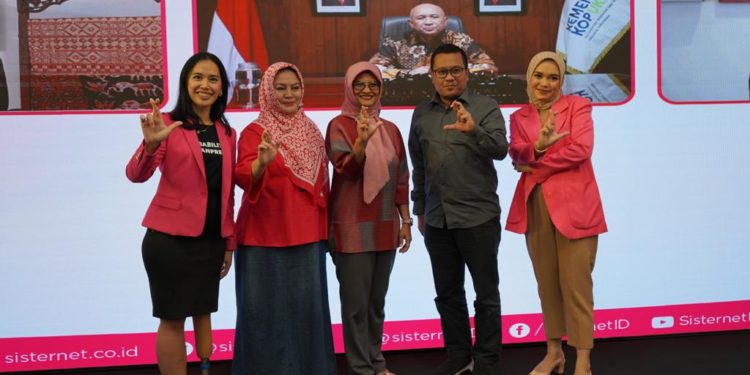 Bidik 1 Juta UMKM Perempuan Melek Digital, Sisternet-XL Axiata Gelar Festival Webinar Pintar 2022