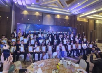 Malam Anugerah Indonesia Travel & Tourism Awards 2022/2023, 48 Pelaku Industri Pariwisata Terima Penghargaan