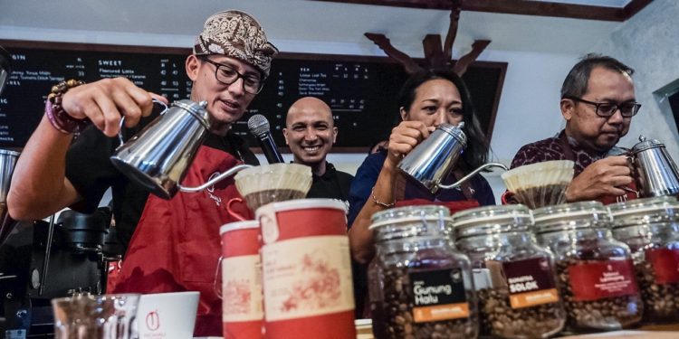 Menparekraf Sebut Wisata Kopi Potensial Dikembangkan di Indonesia