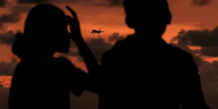 PPKM Dicabut, Indonesia Terbuka Kedatangan Wisman Termasuk Tiongkok