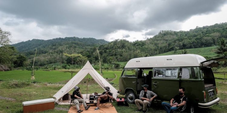 Wacana Libur Nasional di Harpitnas, Menparekraf: Sudah Diajukan Ke KemenPAN-RB
