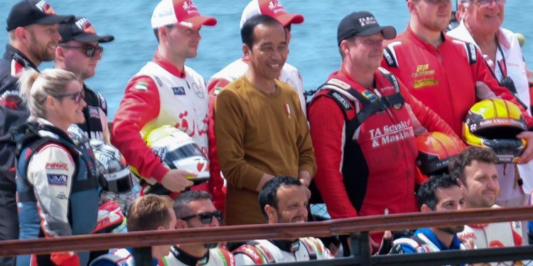 F1 PowerBoat Lake Toba Sukses Digelar, Jokowi: Selanjutnya Formula 1