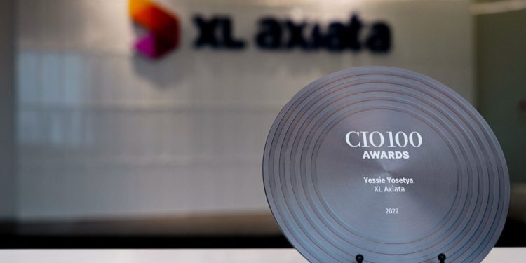 Mampu Memberi Perubahan,  Pemimpin Teknologi XL Axiata Raih Penghargaan  CIO100 ASEAN 2022