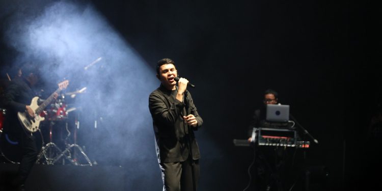 Penutupan Indah Tur Konser Tulus Manusia Hebat di Jakarta