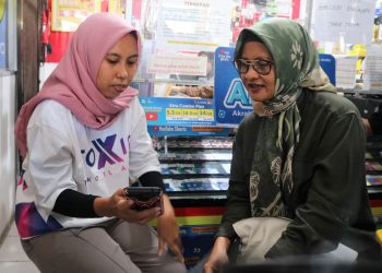 CEO XL Axiata Temui Langsung Pelanggan dan Retail Outlet Demi Tingkatkan Pengalaman Pelanggan