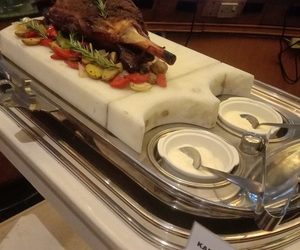 Iftar Buffet di Bulan Suci A la Lumire Hotel