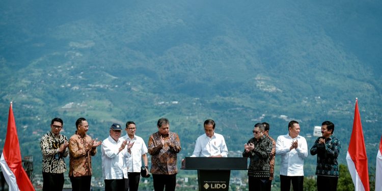 Jokowi Resmikan KEK Pariwisata Lido, Menparekraf: Destinasi Wisata Kelas Dunia Dekat Jakarta