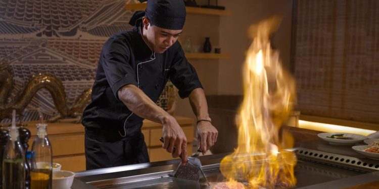 Teppanyaki di Nagisa Izakaya Bali, Hotel Nikko Bali Benoa Beach Gugah Selera Bersantap