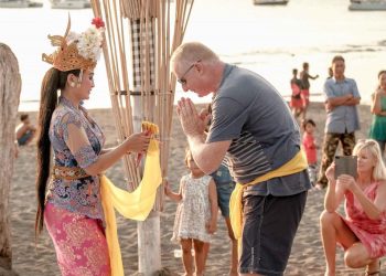 Turis Asing Berulah, Menparekraf: Ingatkan Citra Pariwisata Bali Harus Dijaga