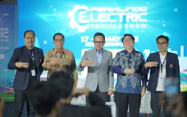 PEVS 2023, Bima Arya: Soroti Kendala Indonesia Menuju Green Economy