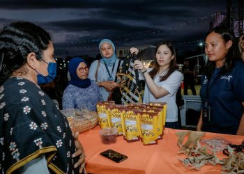 Pesta Rakyat Labuan Bajo Street Carnival Semarakan KTT Ke-42  ASEAN